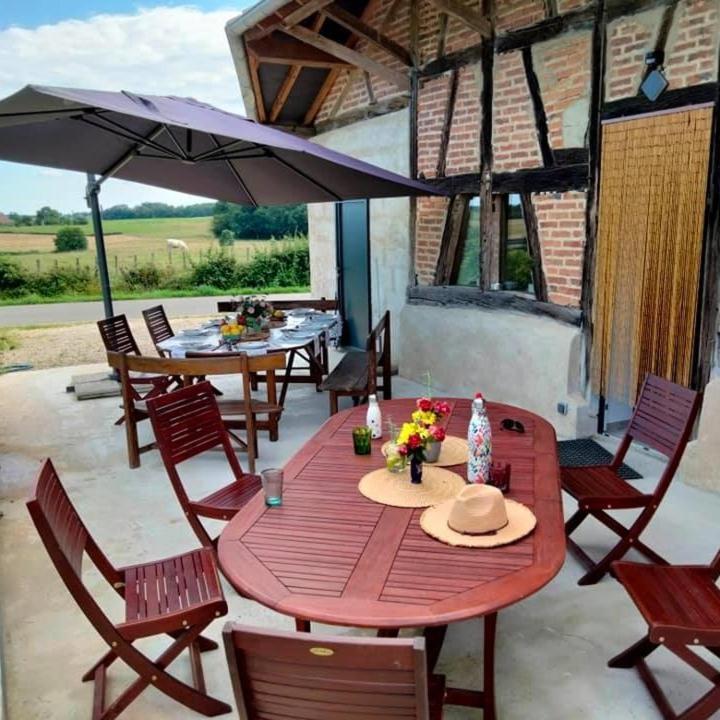 Bed and Breakfast La Grange à outeaux à Montpont-en-Bresse Extérieur photo